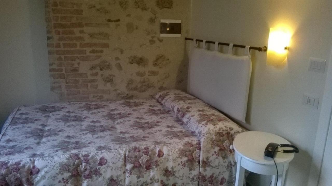 Arnolfo B&B Colle Val D'Elsa Room photo
