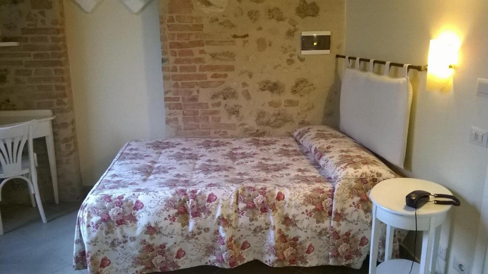 Arnolfo B&B Colle Val D'Elsa Room photo